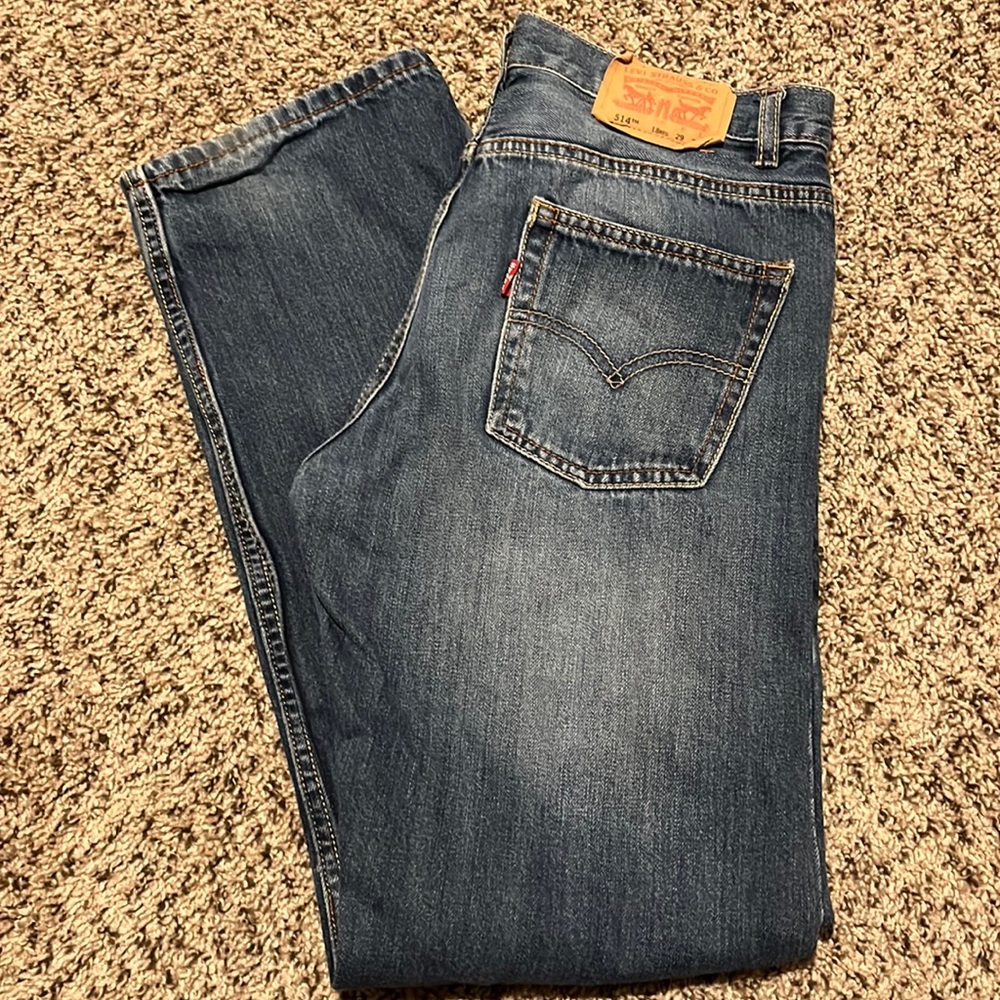 Levi’s 514 straight 29” x 29” jeans (boys 18)